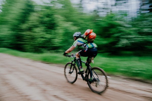 ¿Cómo impacta el ayuno intermitente en la salud y el control del peso?